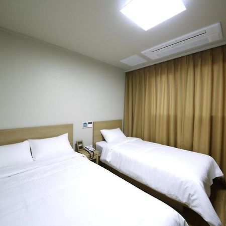 Nice Hotel Τζέτζου Εξωτερικό φωτογραφία