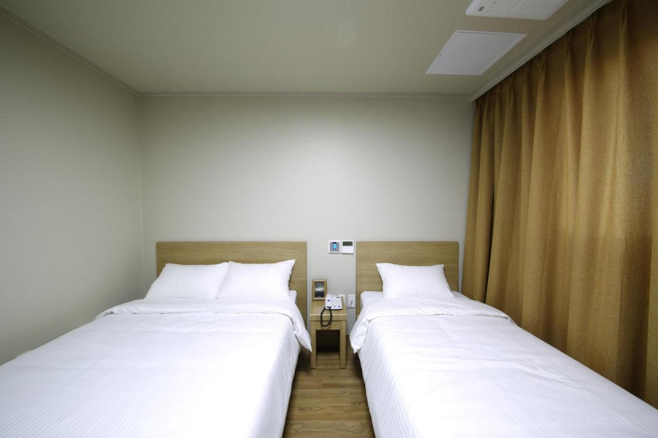 Nice Hotel Τζέτζου Εξωτερικό φωτογραφία